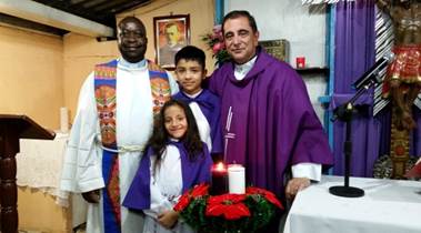 Al día siguiente, 27 de Noviembre, Primer domingo de Adviento, concelebró conmigo en la primera de las misas dominicales de la parroquia; …