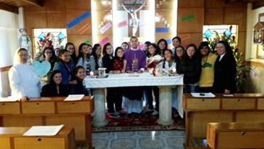El día 2 de Diciembre participé en un Retiro Vocacional para jovencitas, en el colegio de las Madres Doroteas, a quienes impartí una enseñanza y para quienes presidí la Eucaristía.