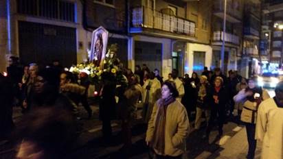 La procesión discurrió fluida en dirección a la parroquia Nuestra Señora de Fátima,…